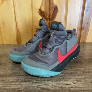 Nike Team Hustle D 10 Smoke Grey Boys Size 5Y Running Shoes Sneakers CW6735-008